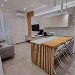 T&T Luxury Home Rome Int 5